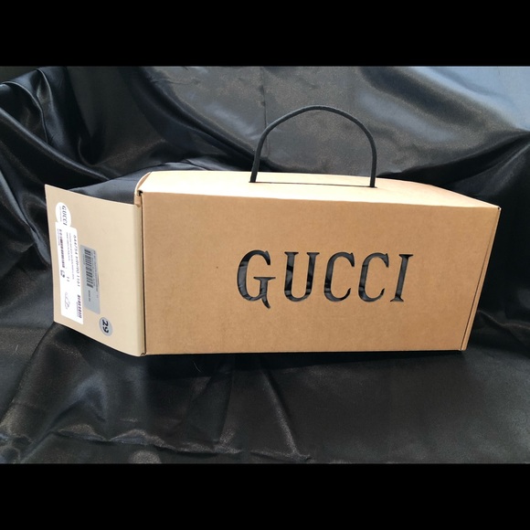 Gucci slides, tan/cream and gray size 11 mens. Brand new never worn. - Picture 8 of 8